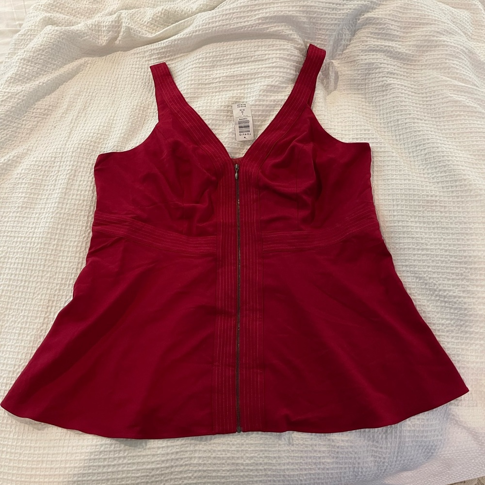 NWT - Torrid Peplum Crepe Zip-Front Top - Rumba Red - 3X